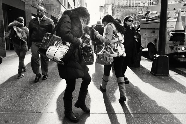 THE DIG - New York Street Photography by Joe Wigfall