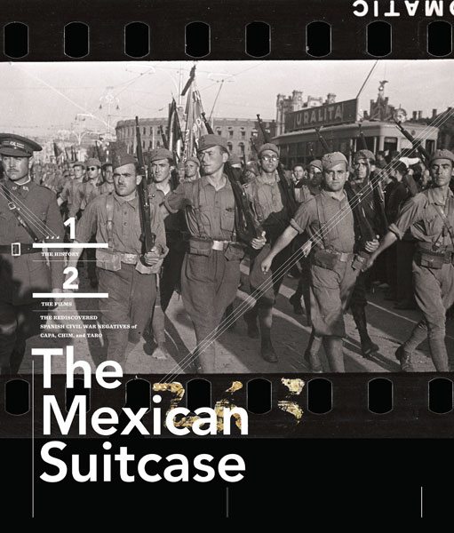 1x1.trans 5 Insights The Mexican Suitcase Has Taught Me About Street Photography