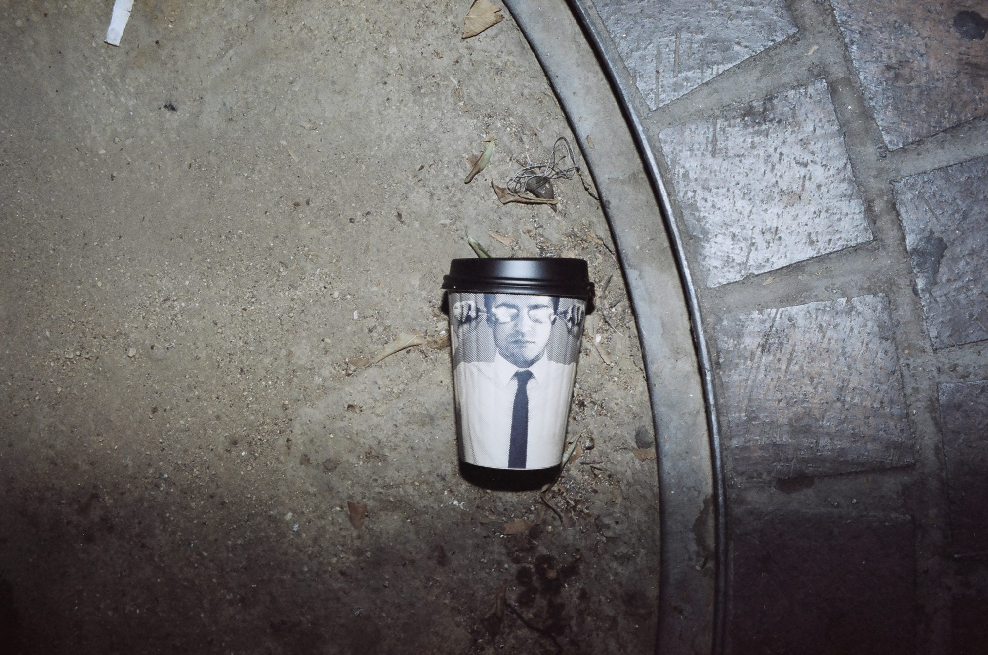 eric-kim-street-photography-suits-project-kodak-portra-400-film-21