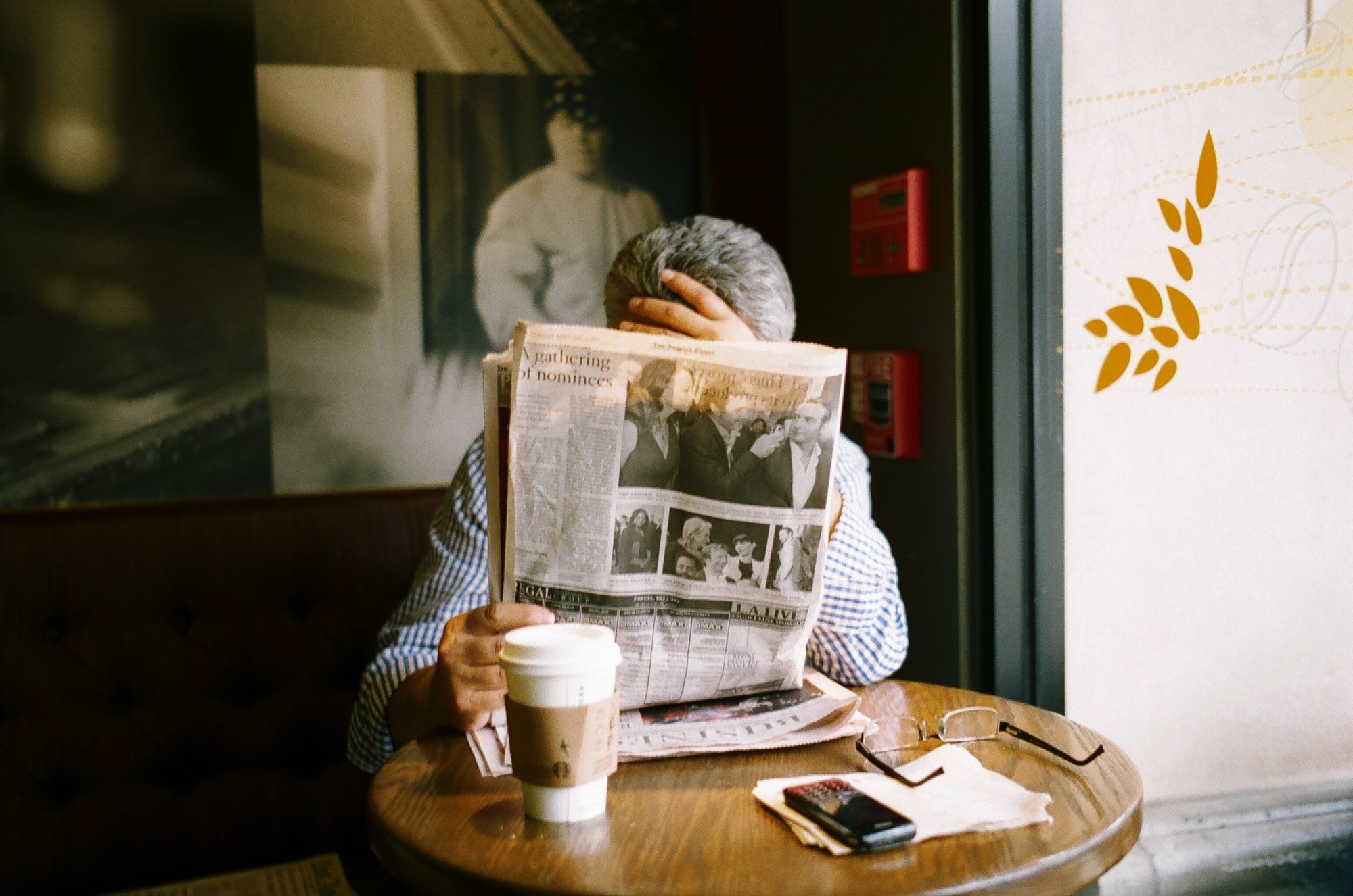 eric-kim-street-photography-suits-project-kodak-portra-400-film-9
