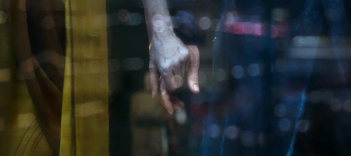 DR STRANGE cinematography COMPOSITION-140