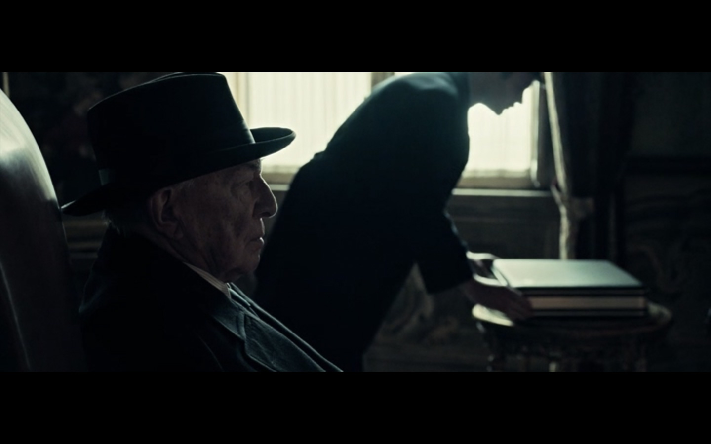 all the money in the world cinematography--20