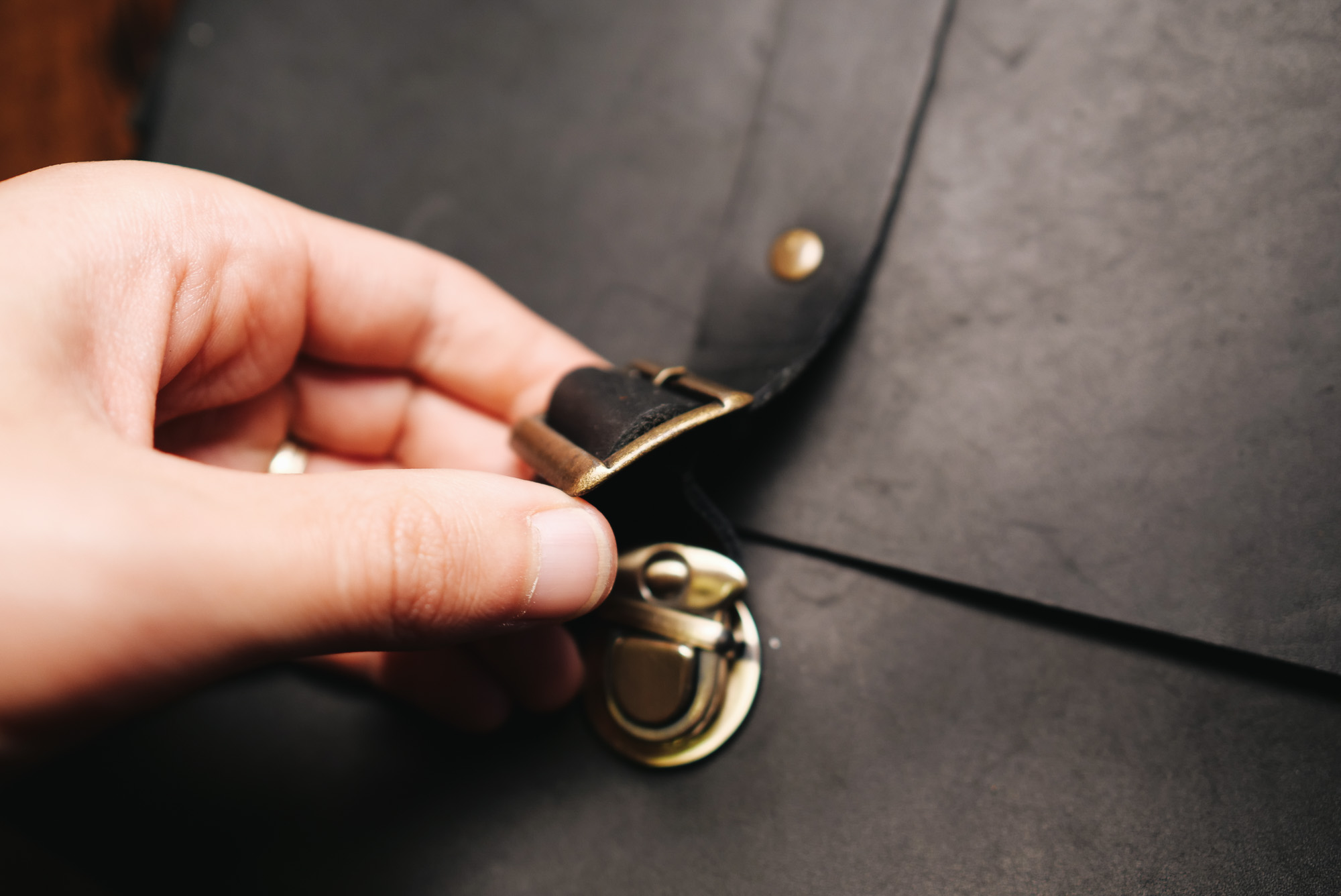 Saigon Case Product Photos-16