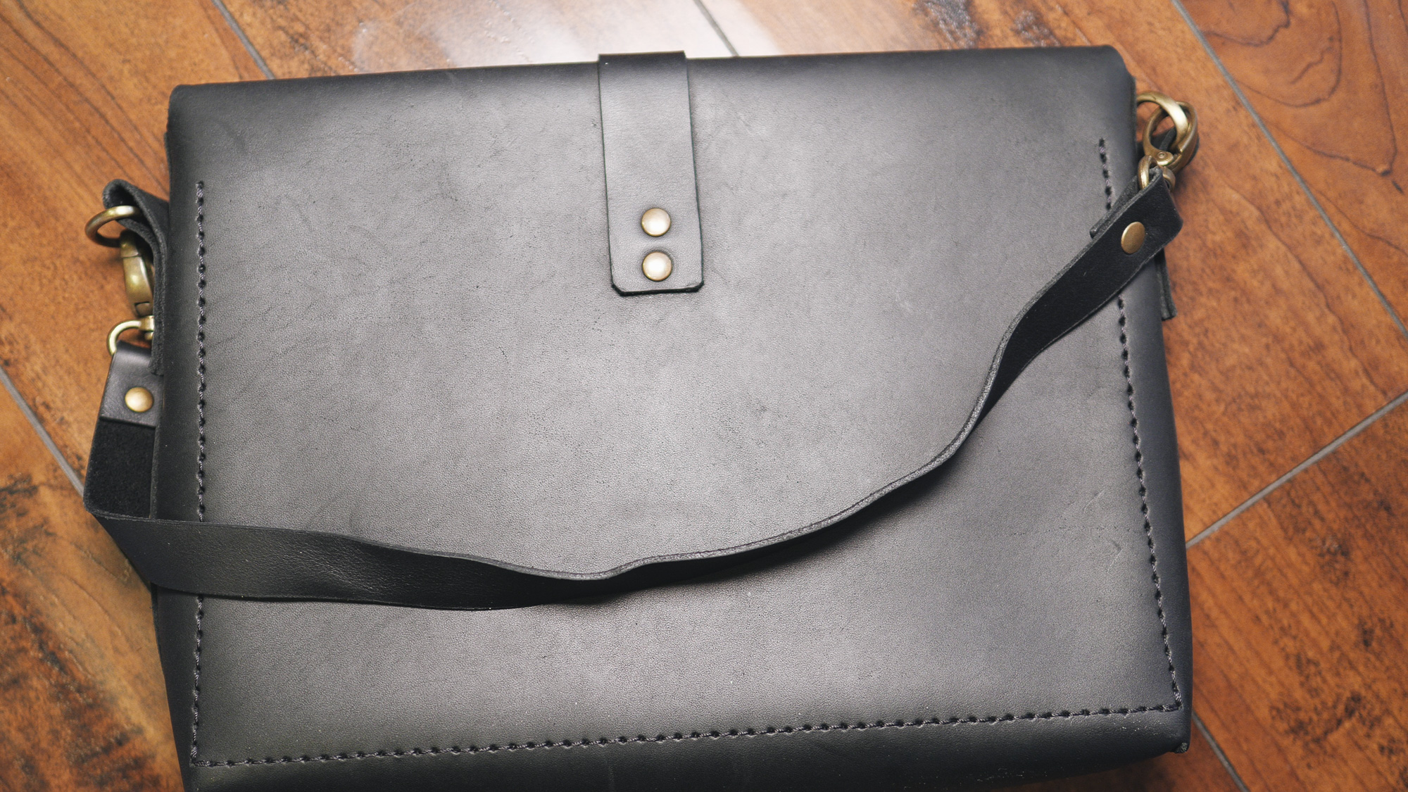 Saigon Case Product Photos-7