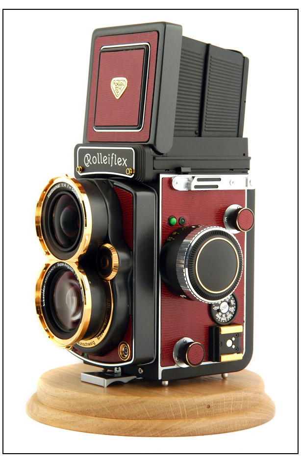 Beautiful Picture of a Rolleiflex in Gold