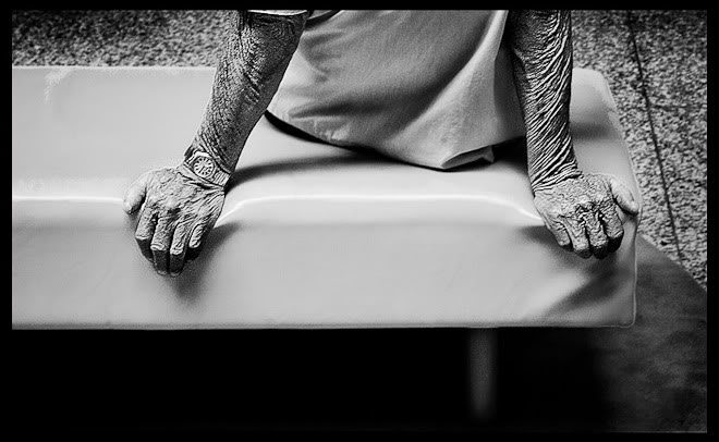11 Touching Street Photographs of Hands