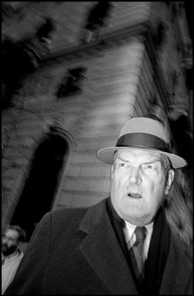 USA. New York City. 1993. Businessman on Fifth Avenue. © Bruce Gilden / Magnum Photos