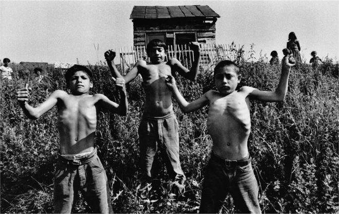 Josef Koudelka / CZECHOSLOVAKIA. Slovakia. Zehra. 1967. Gypsies. �