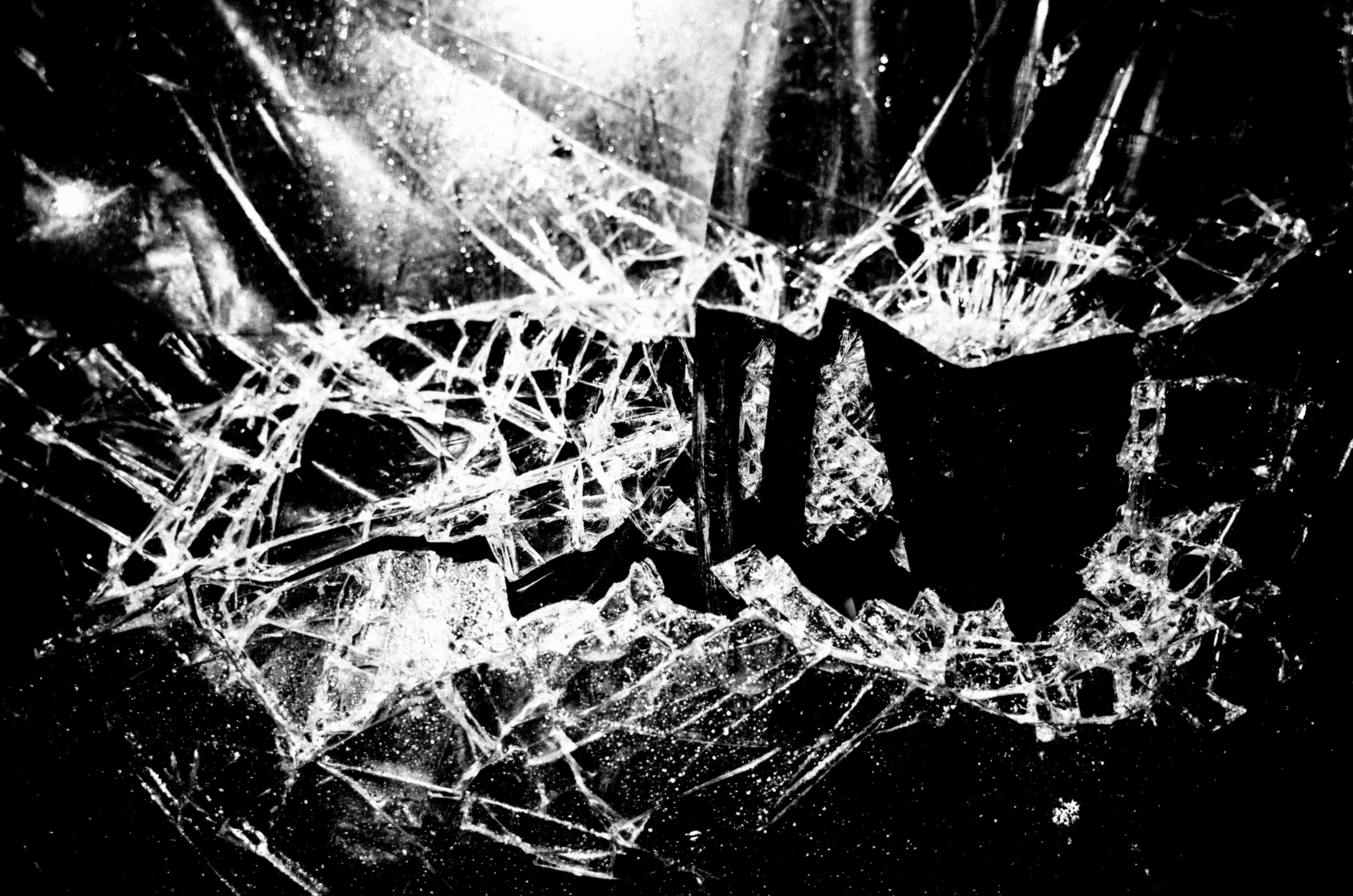 eric kim photography black and white glass broken