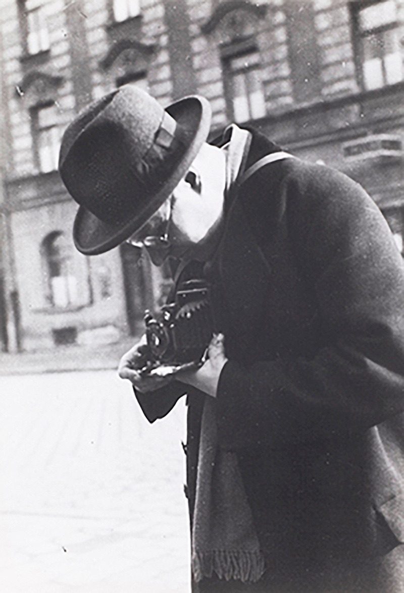 Laszlo shooting the streets of Berlin. 
