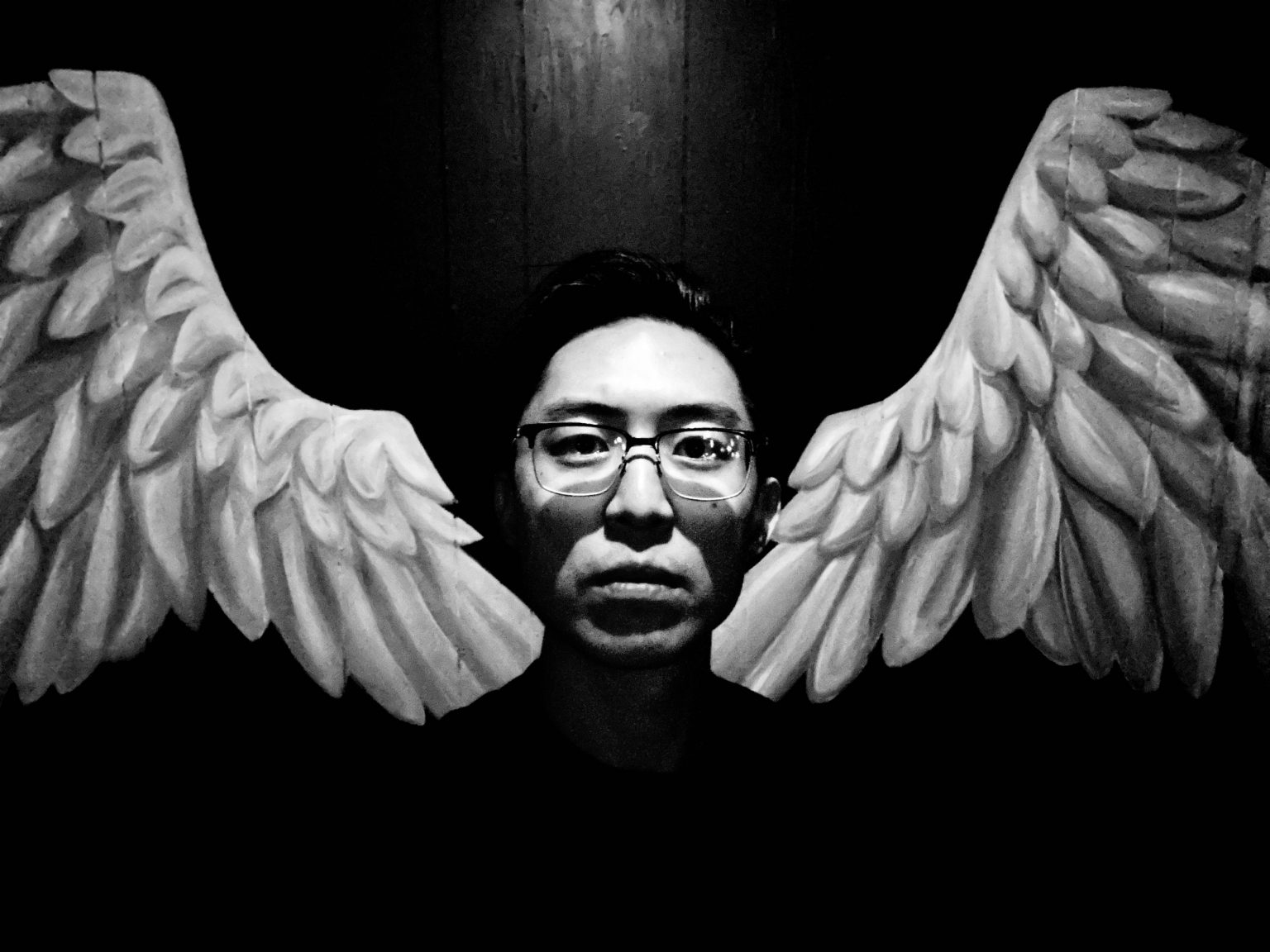  selfie angle iphone pro – ERIC KIM