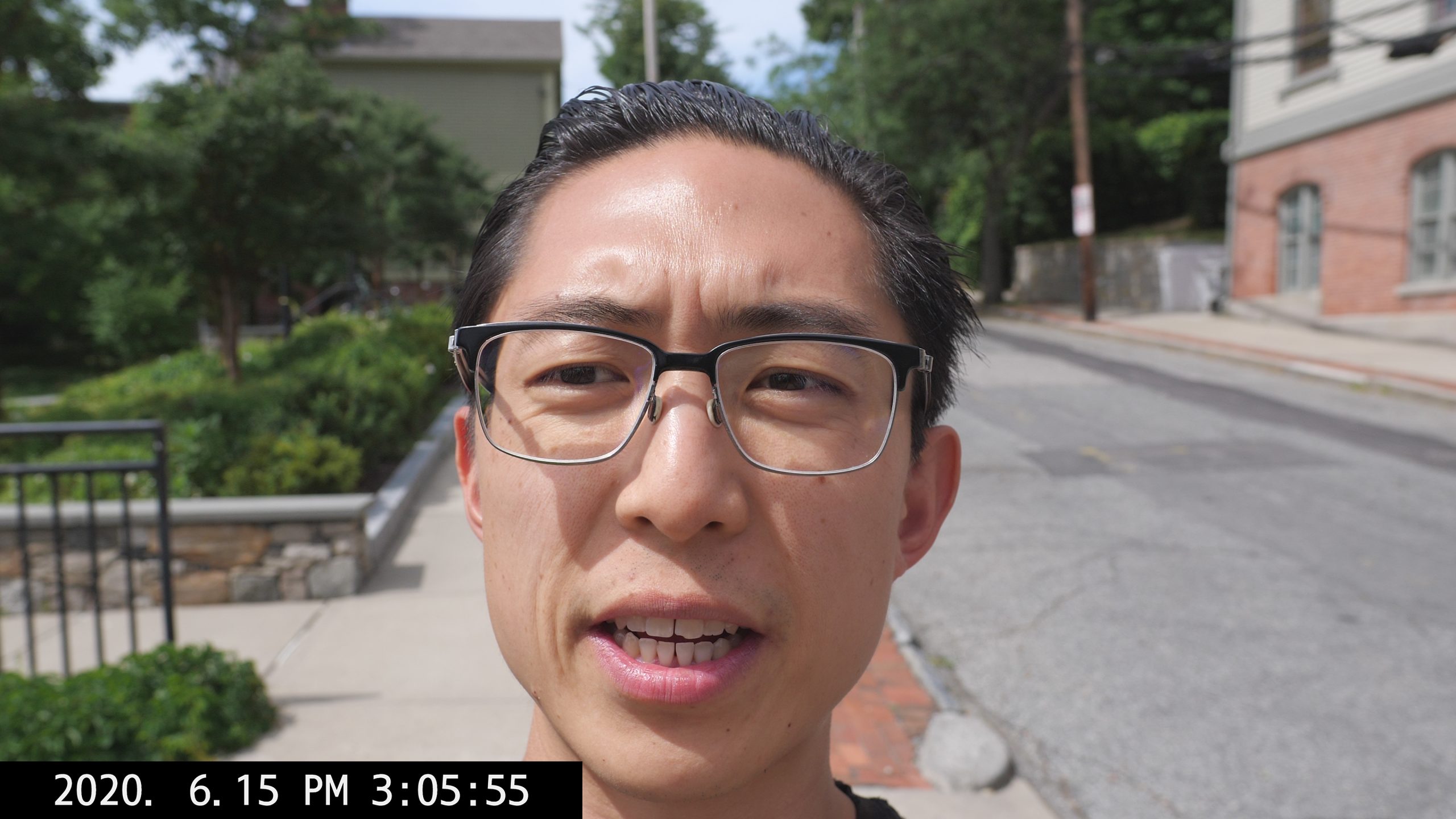 selfie ERIC KIM talking vlog
