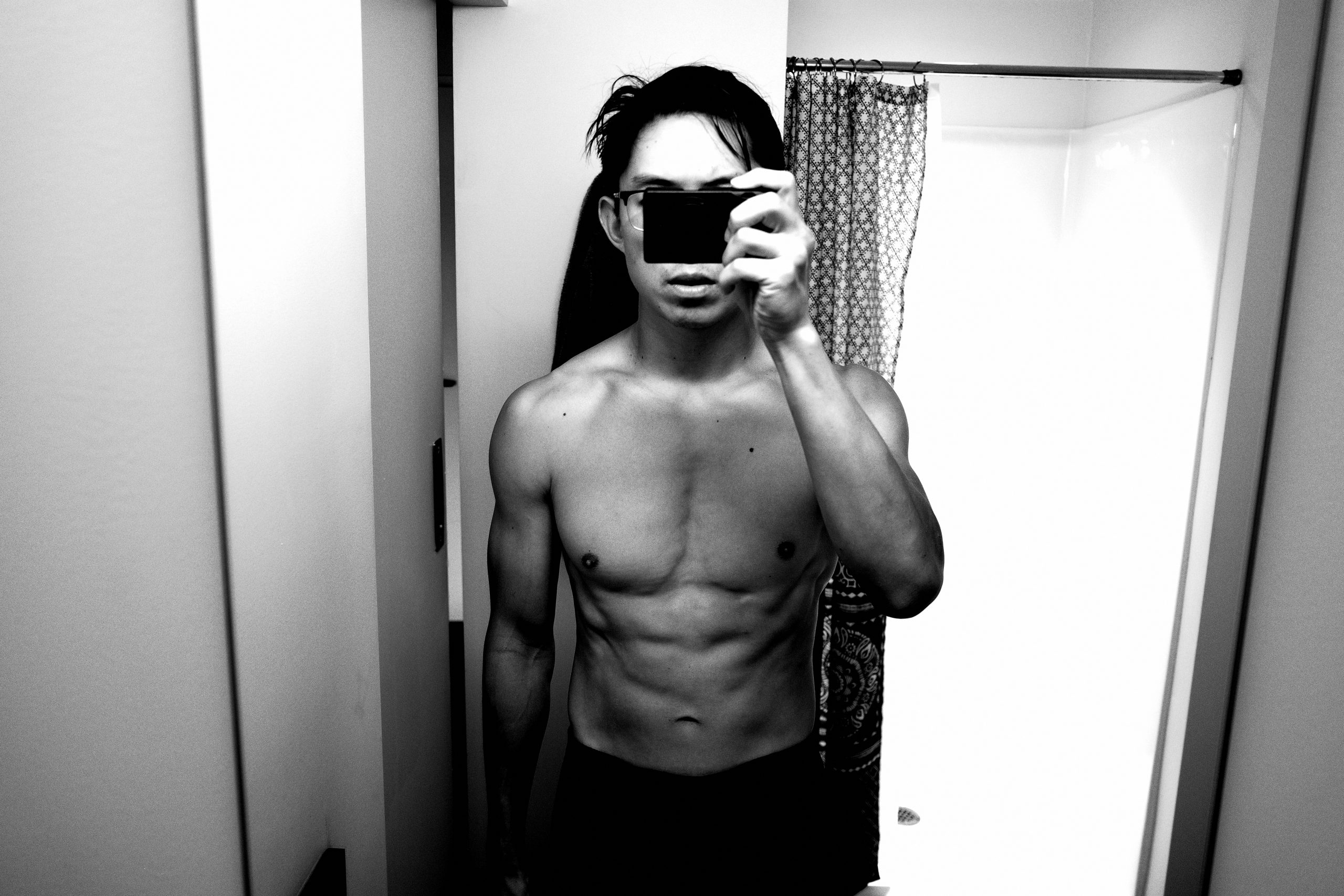 front selfie muscle ERIC KIM