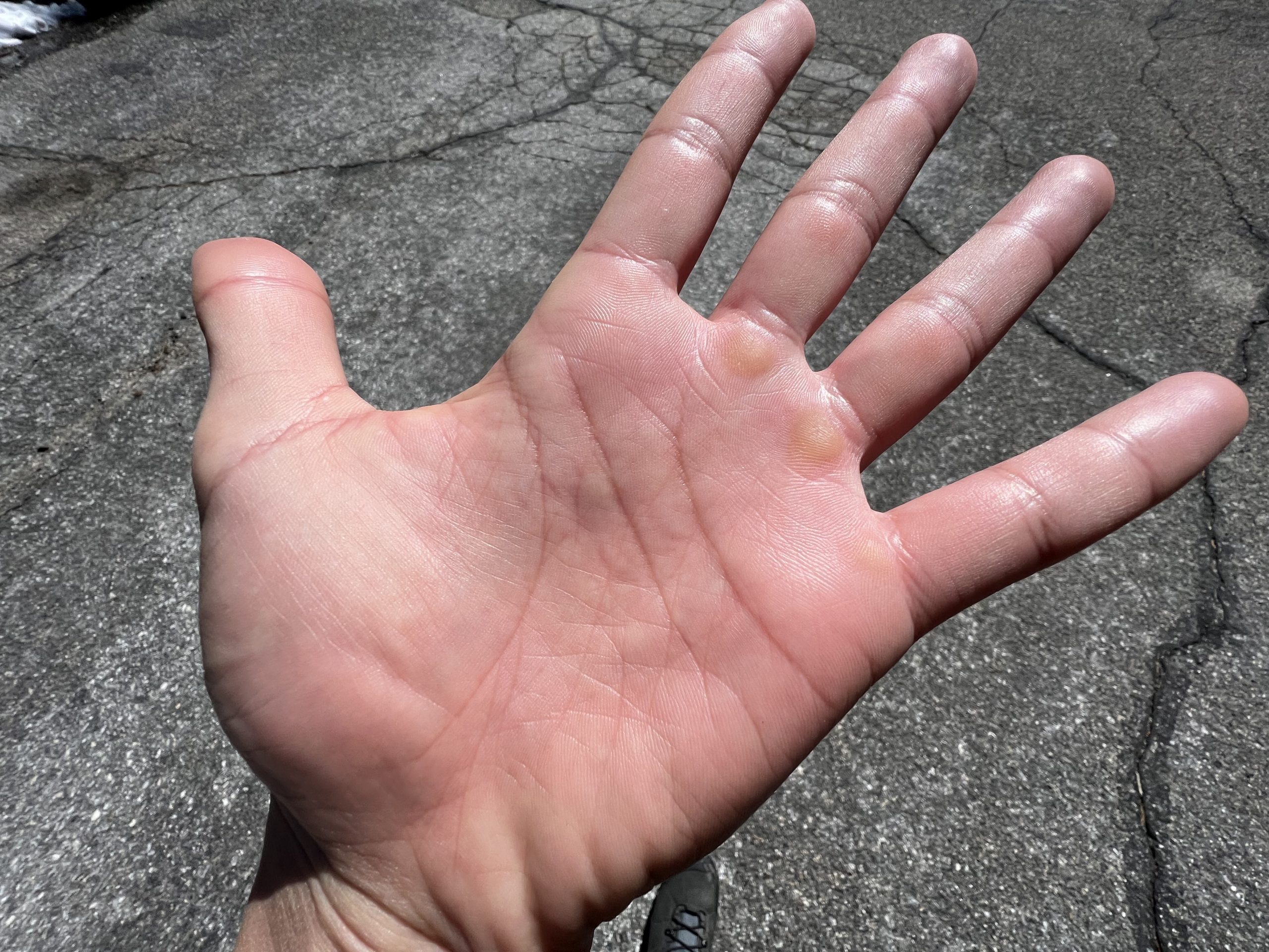 hand HDR iPhone pro