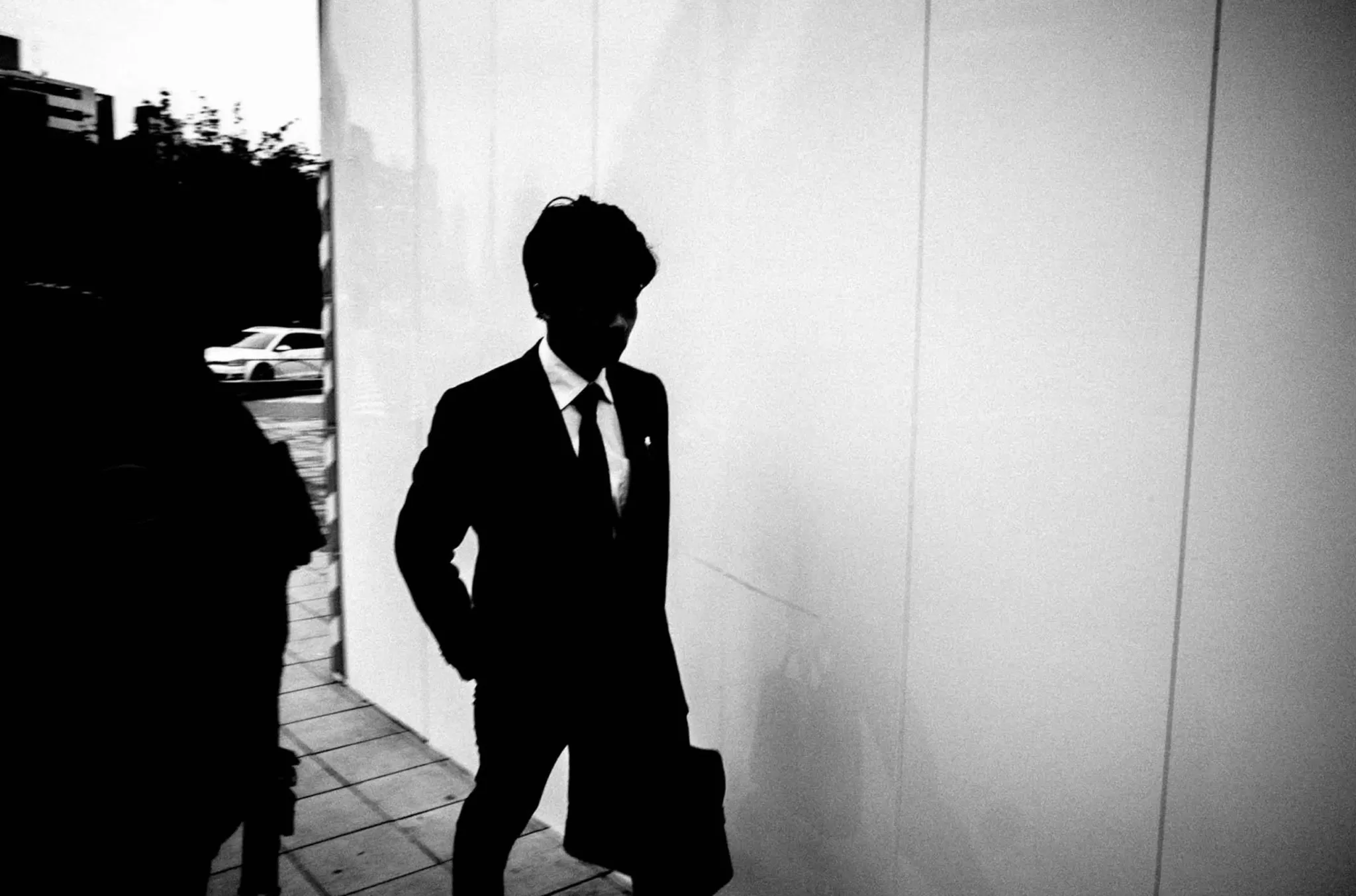Does Street Photography Need to Be Shot Without Permission, or Candidly?
